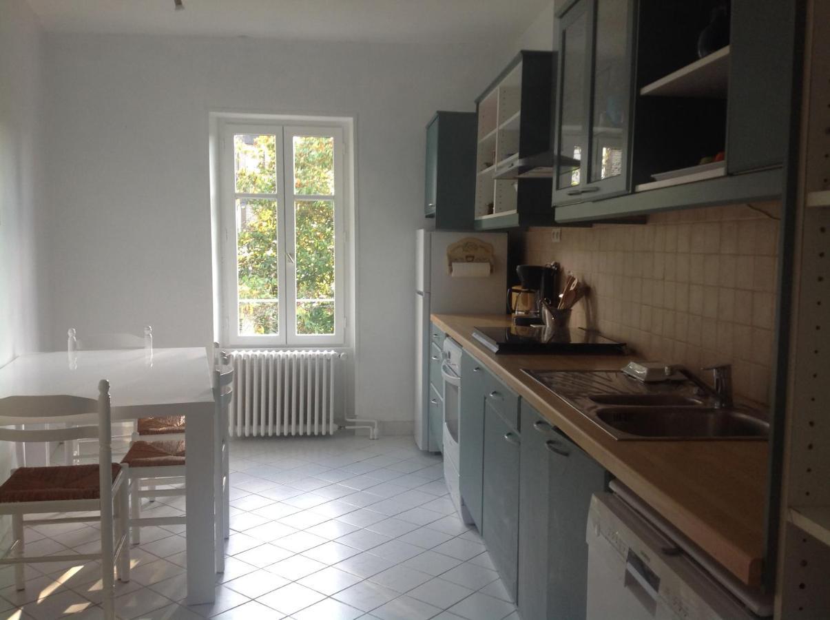 Appartement En Centre Ville Nevers Esterno foto